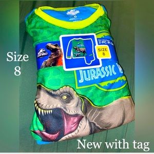 🦖Jurassic world pajamas🦖NWT dinosaur pajamas long sleeve dinosaur pajamas,SZ 8